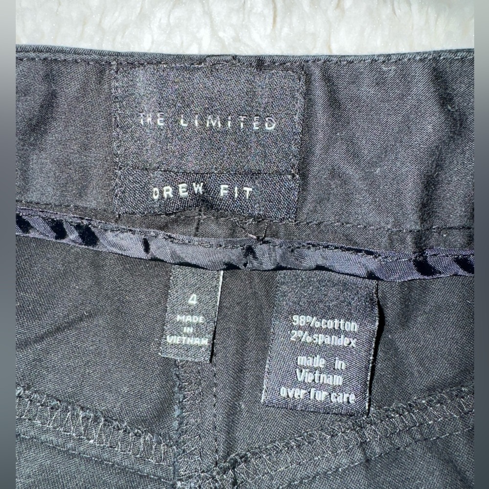 The limited Drew fit shorts size 4 black - Picture 2 of 4